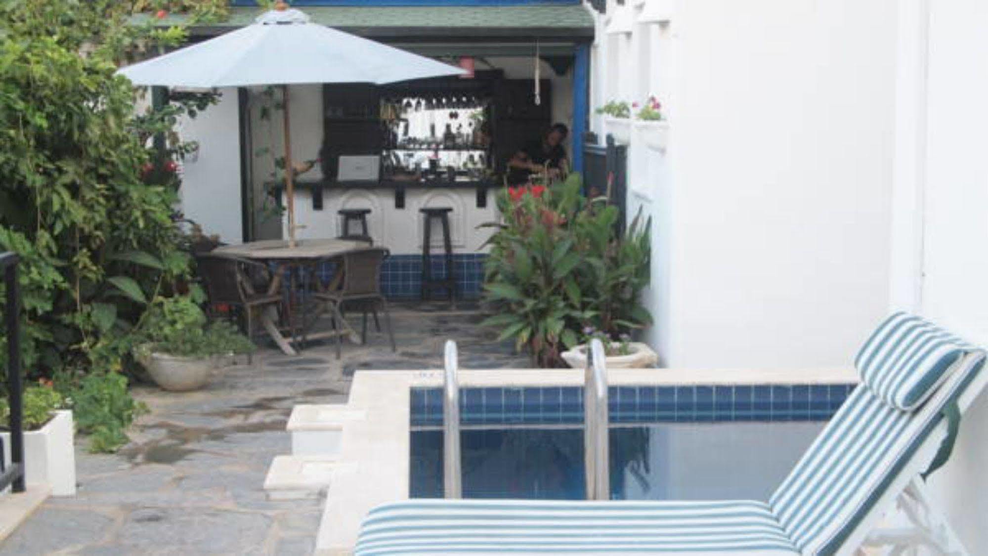 Emelce Apart Bodrum Buitenkant foto